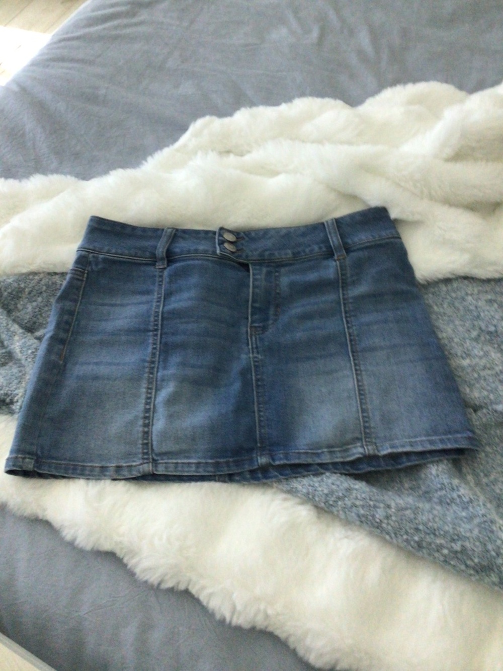 Mini type skirt